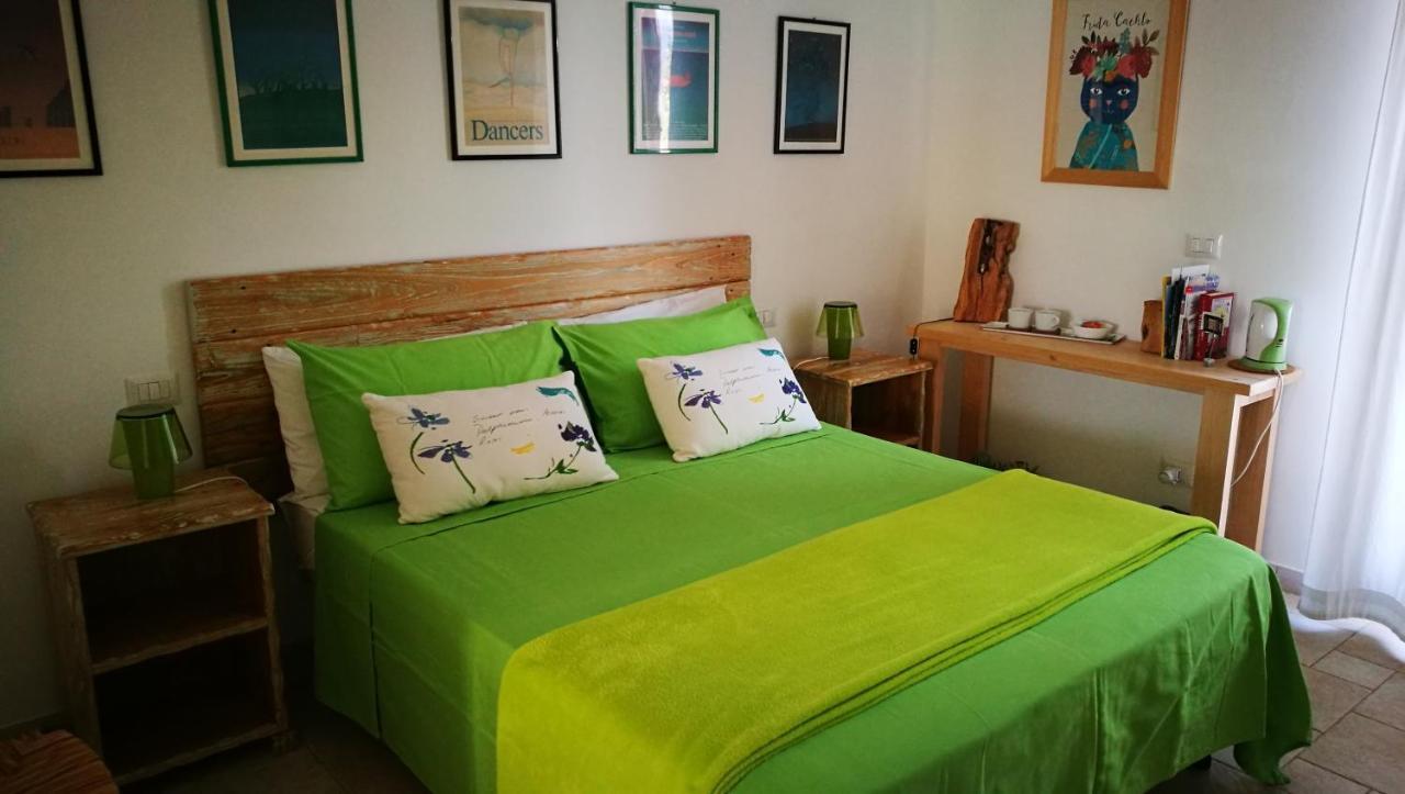 Le Radici Bed and Breakfast Monopoli Buitenkant foto